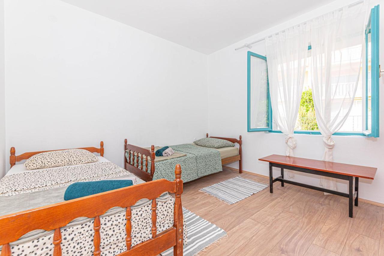 Apartment Nocturno ロゴズニッツァ エクステリア 写真