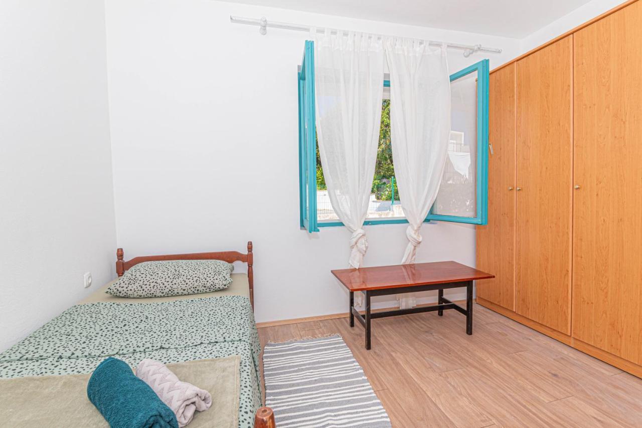 Apartment Nocturno ロゴズニッツァ エクステリア 写真
